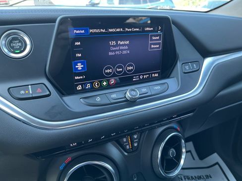 Used 2021 Chevrolet Blazer LT FWD image 16