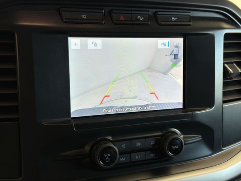 Used 2022 Ford F150 XL w/ Equipment Group 101A High AWD/4WD image 19
