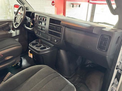 Used 2024 Chevrolet Express 2500 w/ Driver Convenience Package RWD image 11