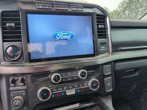 Used 2024 Ford F250 Lariat w/ Tremor Off-Road Package AWD/4WD image 9