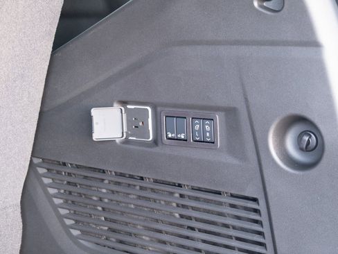 New 2026 Chevrolet Tahoe Premier image 26