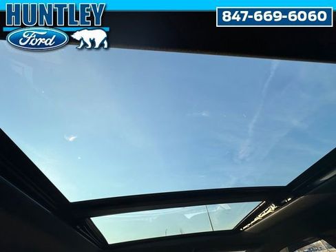 Used 2022 Ford F150 Lariat w/ Equipment Group 502A High image 14