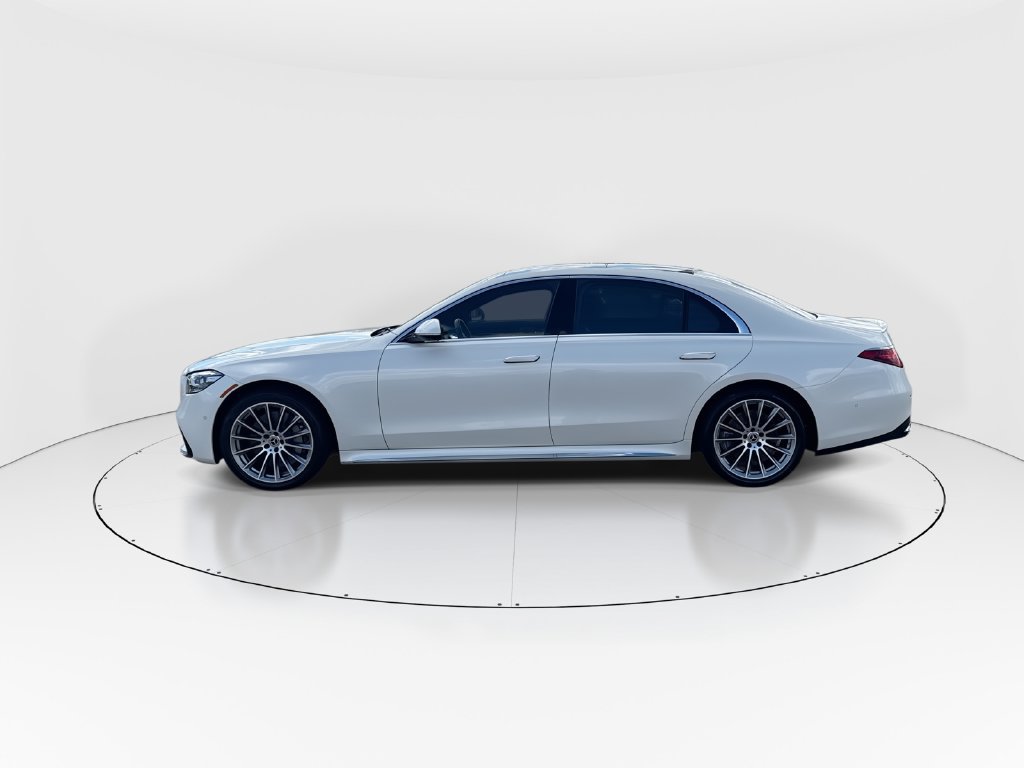 Used 2023 Mercedes-Benz S 500 4MATIC w/ AMG Line image 5