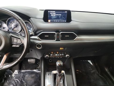 Used 2019 MAZDA CX-5 Touring image 17