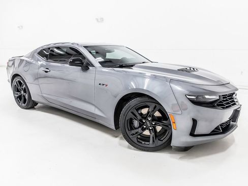 Used 2021 Chevrolet Camaro LT RWD image 10