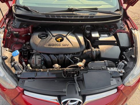 Used 2015 Hyundai Elantra Limited FWD image 35