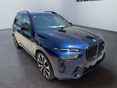Used 2024 BMW X7 M60i w/ Executive Package AWD/4WD image 11