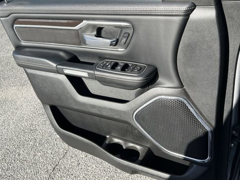 Used 2022 RAM 1500 Laramie image 21