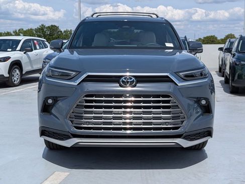 New 2026 Toyota Grand Highlander AWD Hybrid image 6