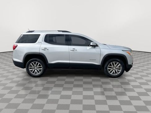 Used 2018 GMC Acadia SLE image 10