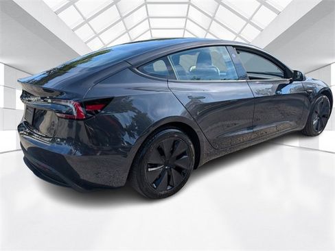Used 2024 Tesla Model 3 Standard Range image 6