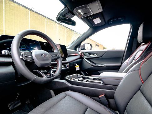 New 2026 Chevrolet Equinox RS FWD image 5