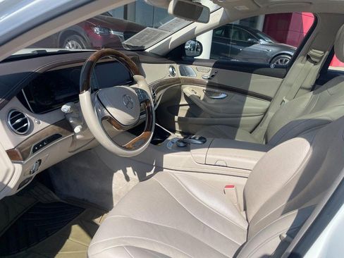 Used 2015 Mercedes-Benz S 550 Sedan image 17
