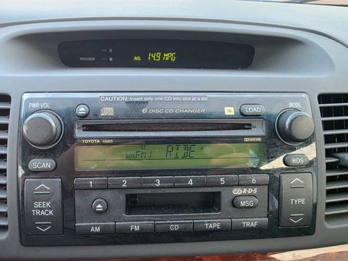 Used 2003 Toyota Camry XLE FWD image 14