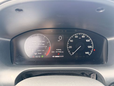 Certified 2024 Honda HR-V Sport image 17