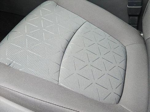 New 2025 Toyota RAV4 XLE w/ Convenience Package FWD image 4