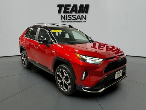 Used 2024 Toyota RAV4 XSE w/ Weather Package AWD/4WD image 1
