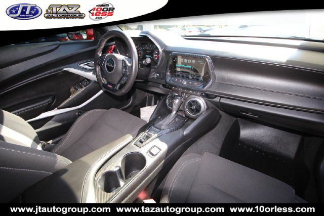 Used 2018 Chevrolet Camaro SS RWD image 16