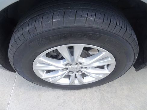 Used 2024 Cadillac XT5 Luxury FWD image 10