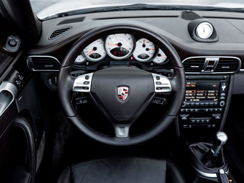 Used 2009 Porsche 911 Turbo image 27