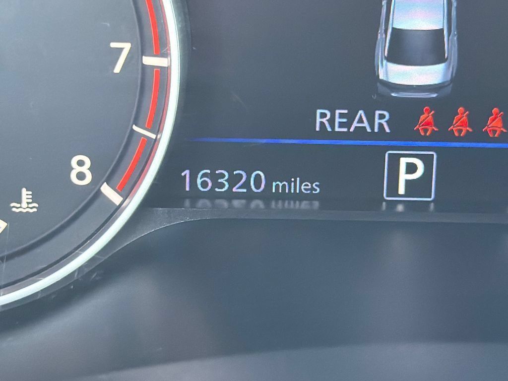 Used 2025 Nissan Altima 2.5 SV FWD image 16