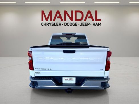 Used 2023 Chevrolet Silverado 1500 LT image 7