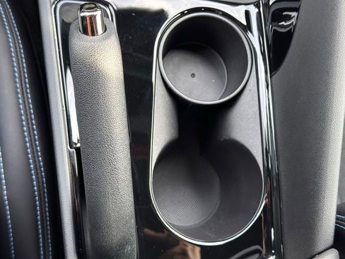 Certified 2025 Hyundai Elantra N image 35