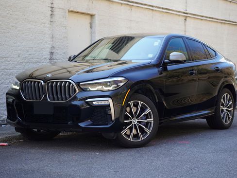 Used 2021 BMW X6 M50i w/ Premium Package AWD/4WD image 2