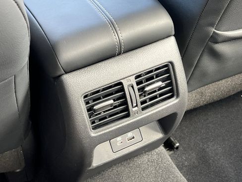 New 2025 Nissan Altima 2.5 SL image 15