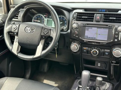 Used 2016 Toyota 4Runner Trail Premium AWD/4WD image 24