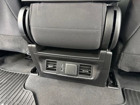 Used 2024 GMC Sierra 1500 Elevation AWD/4WD image 29
