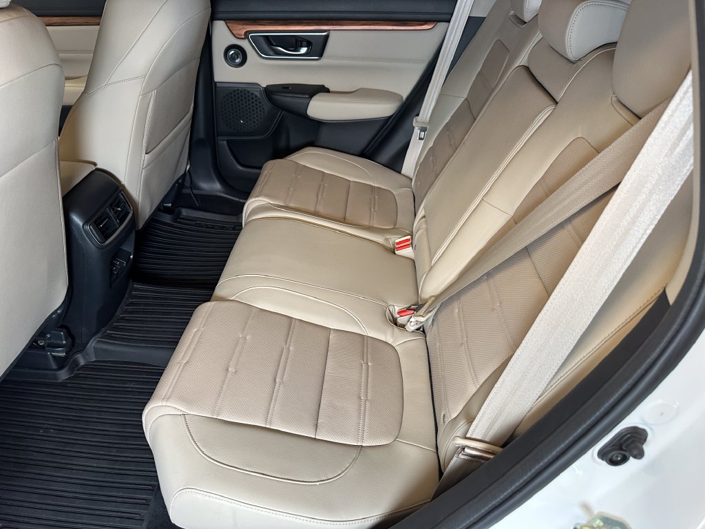 Used 2020 Honda CR-V Touring image 21