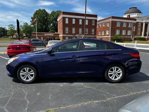 Used 2013 Hyundai Sonata GLS w/ Popular Equipment Pkg FWD image 4