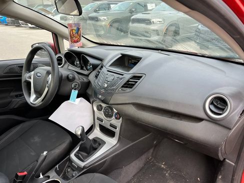 Used 2019 Ford Fiesta SE FWD image 11