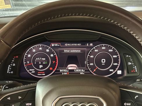 Used 2018 Audi Q7 3.0T Premium Plus AWD/4WD image 23