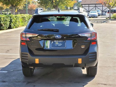 Used 2022 Subaru Outback Wilderness image 6