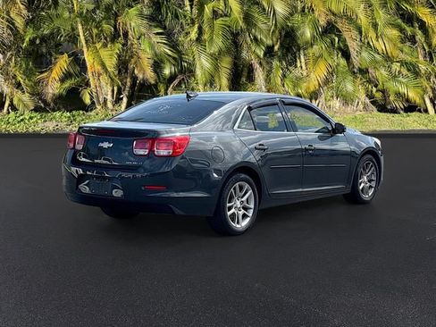 Used 2015 Chevrolet Malibu LT w/ Power Convenience Package FWD image 3