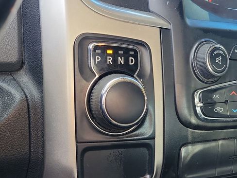 Used 2019 RAM 1500 Big Horn image 34