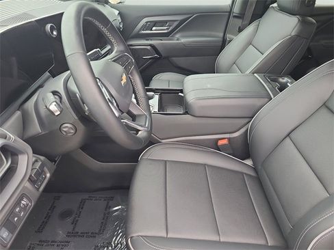 New 2026 Chevrolet Silverado EV LT w/ Plus Package image 20