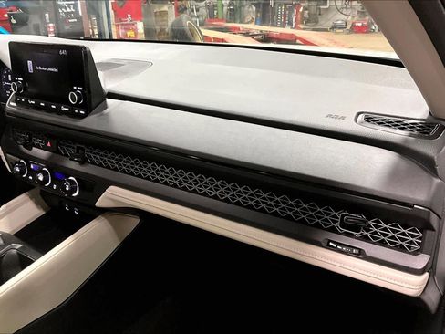 Used 2025 Honda Accord LX image 17