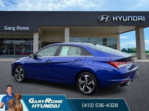 Used 2023 Hyundai Elantra Limited FWD image 6