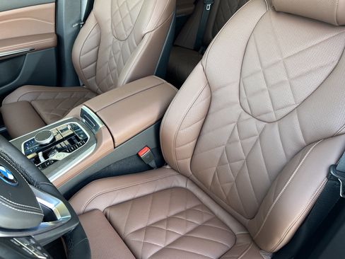 New 2026 BMW X5 xDrive50e image 44