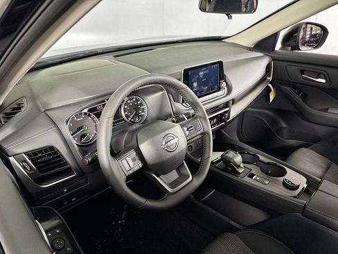 New 2026 Nissan Rogue SV w/ Cold Weather Package image 10