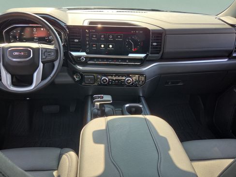 Used 2023 GMC Sierra 1500 SLT w/ SLT Premium Package AWD/4WD image 13