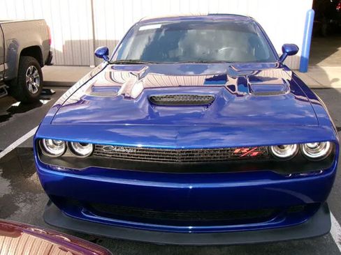 Used 2020 Dodge Challenger R/T Scat Pack RWD image 4