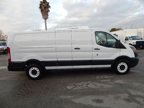 Used 2018 Ford Transit 250 148 Low Roof image 14