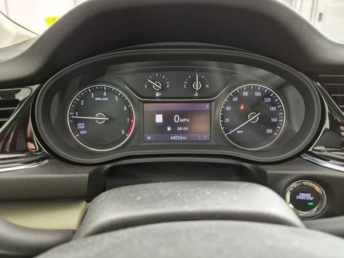 Used 2019 Buick Regal Essence w/ Sights and Sounds Package FWD image 16