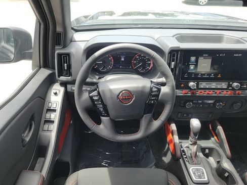 New 2026 Nissan Frontier PRO-4X w/ Pro-4x Convenience Package AWD/4WD image 7