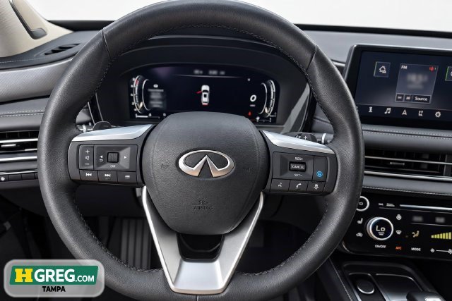 Used 2023 INFINITI QX60 Luxe w/ Performance Audio Package AWD/4WD image 13