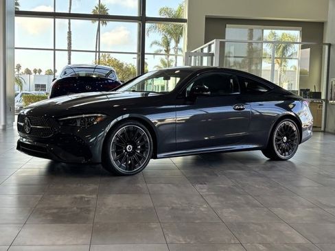 Certified 2025 Mercedes-Benz CLE 300 4MATIC Coupe image 10